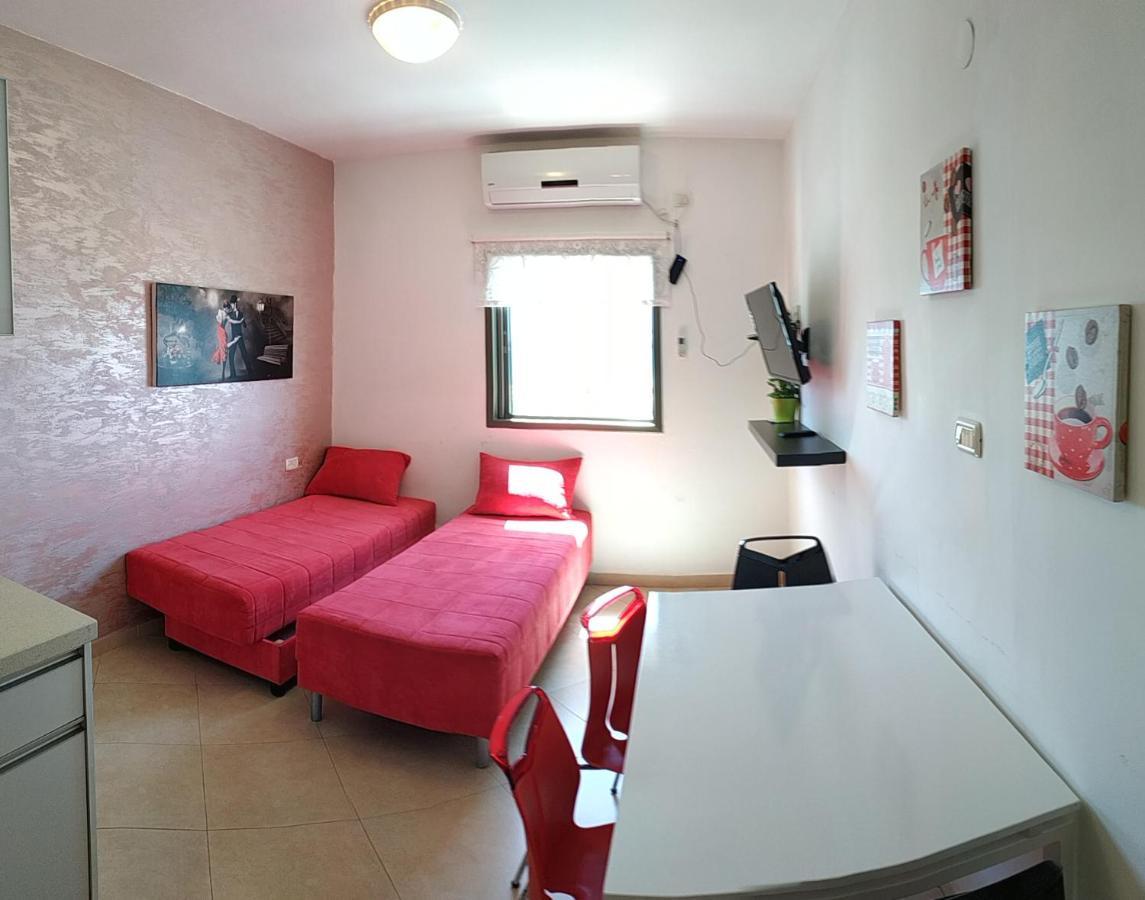 Hotel Apartment Short Term Tel Aviv Bat Yam 353 エクステリア 写真